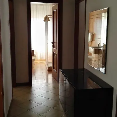 A Casa Di Monica - Near Cinque Terre Апартаменты Специя